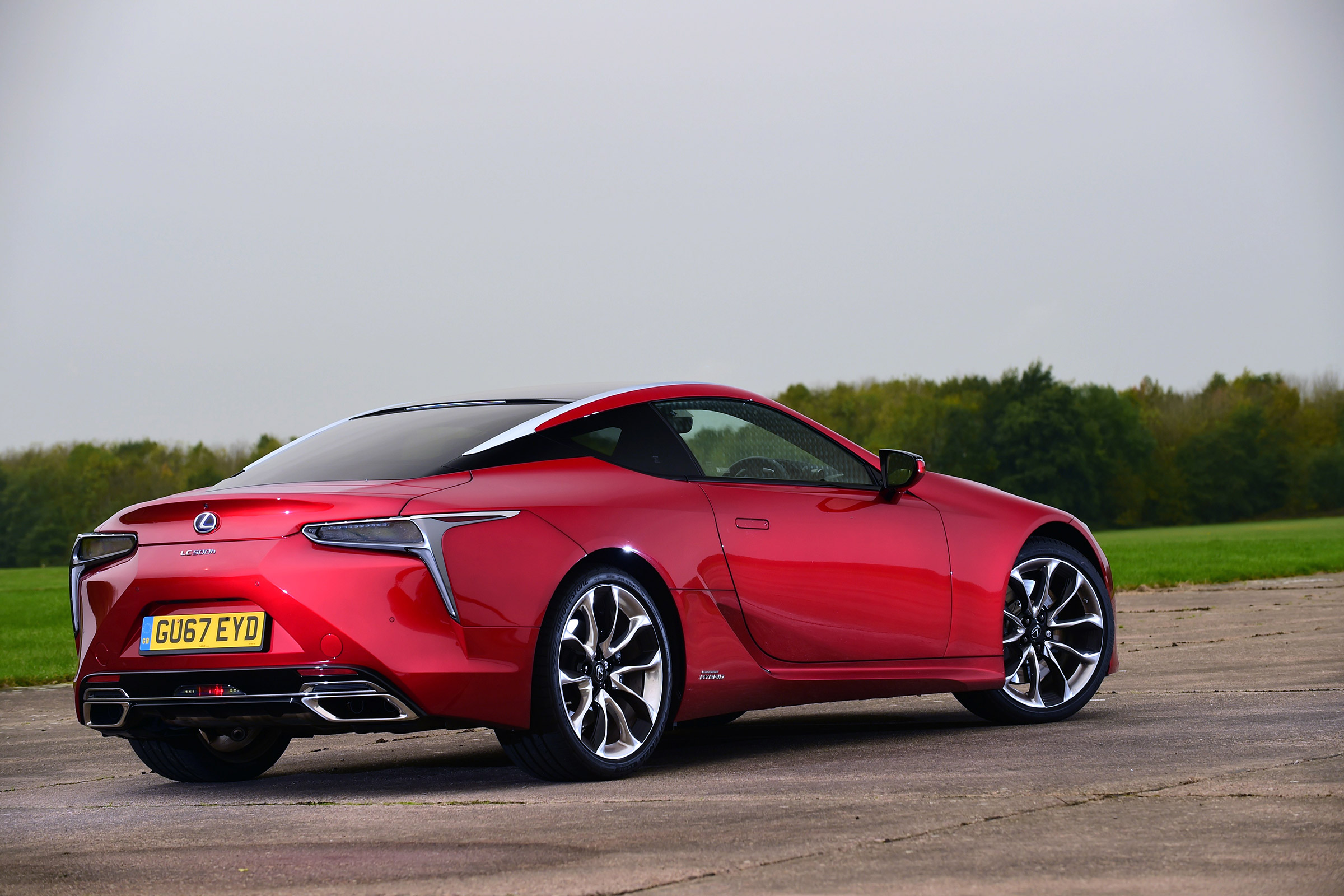 Lexus LC 500h - rear quarter
