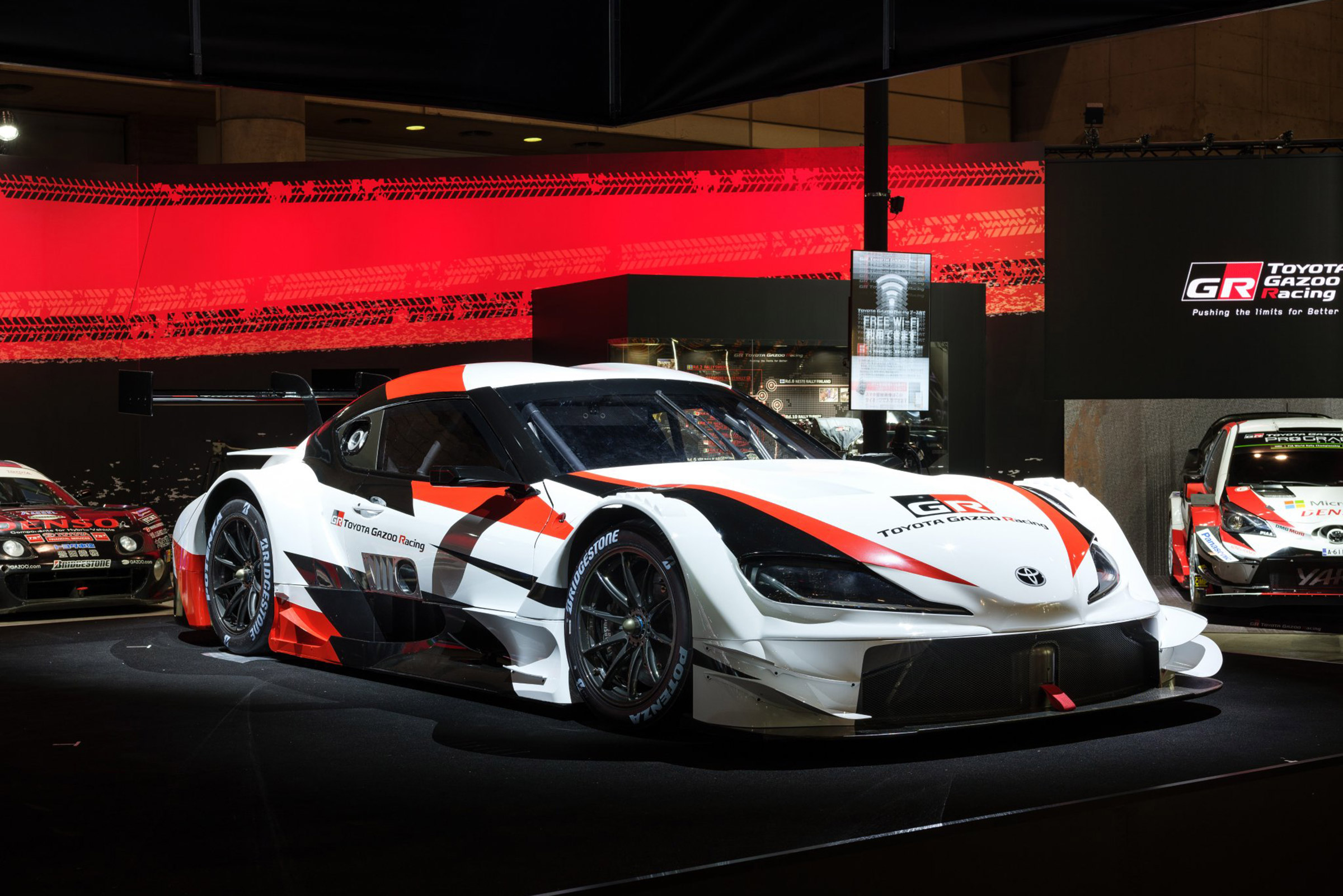 Toyota Supra GT500