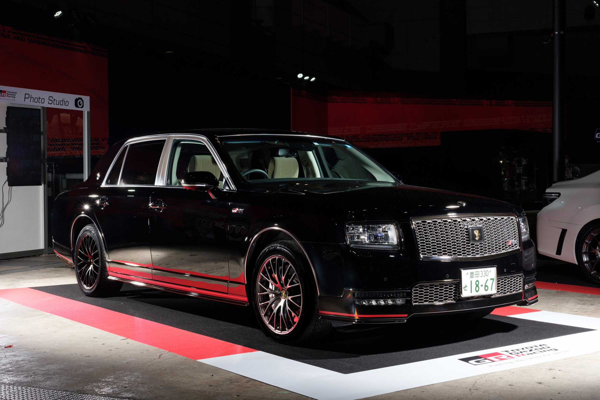 Toyota Century GRMN