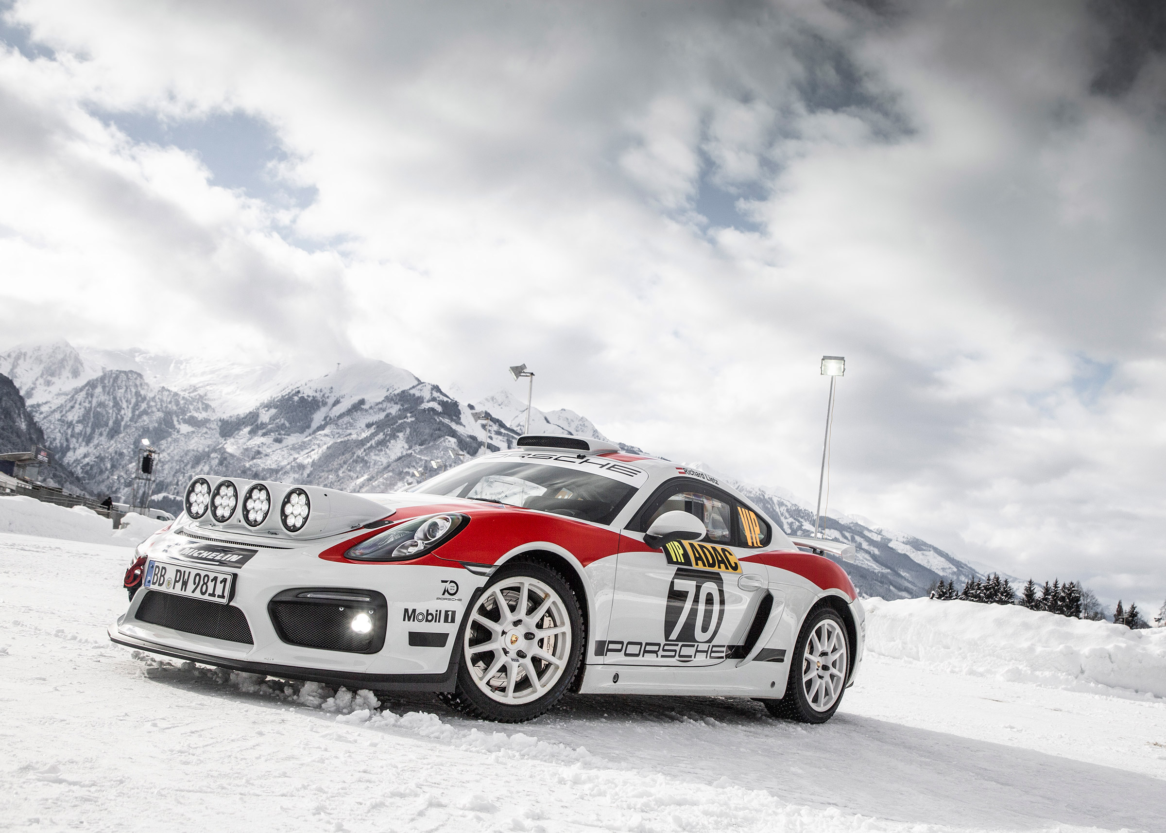 Porsche Cayman GT4 Rallye - 