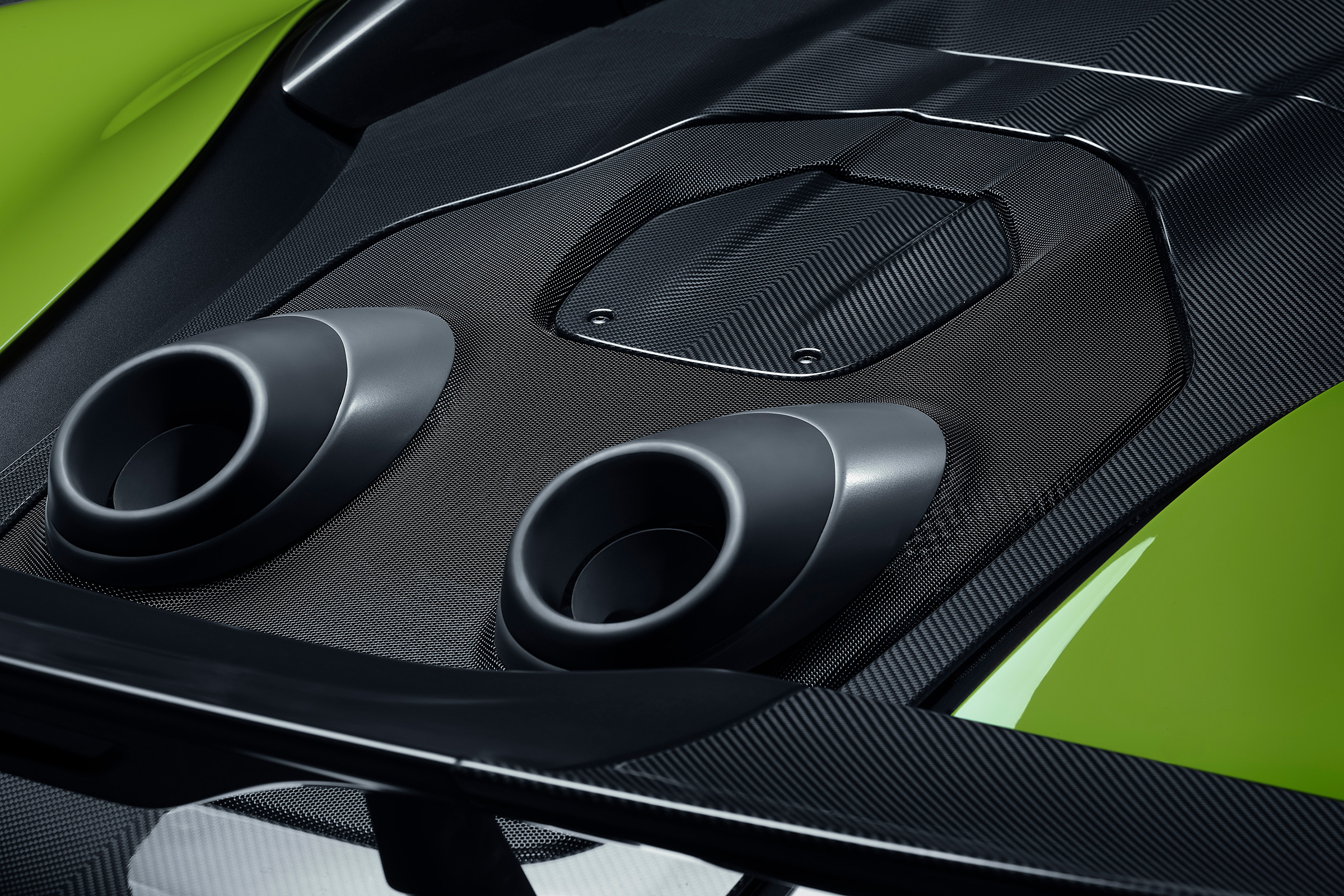 McLaren 600LT Spider exhausts