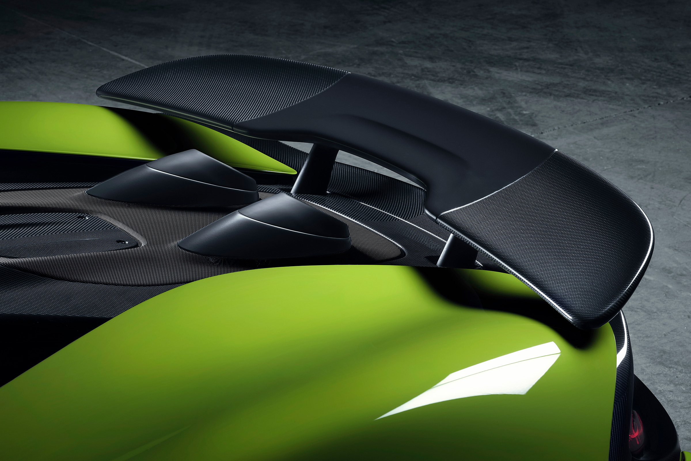 McLaren 600LT Spider wing