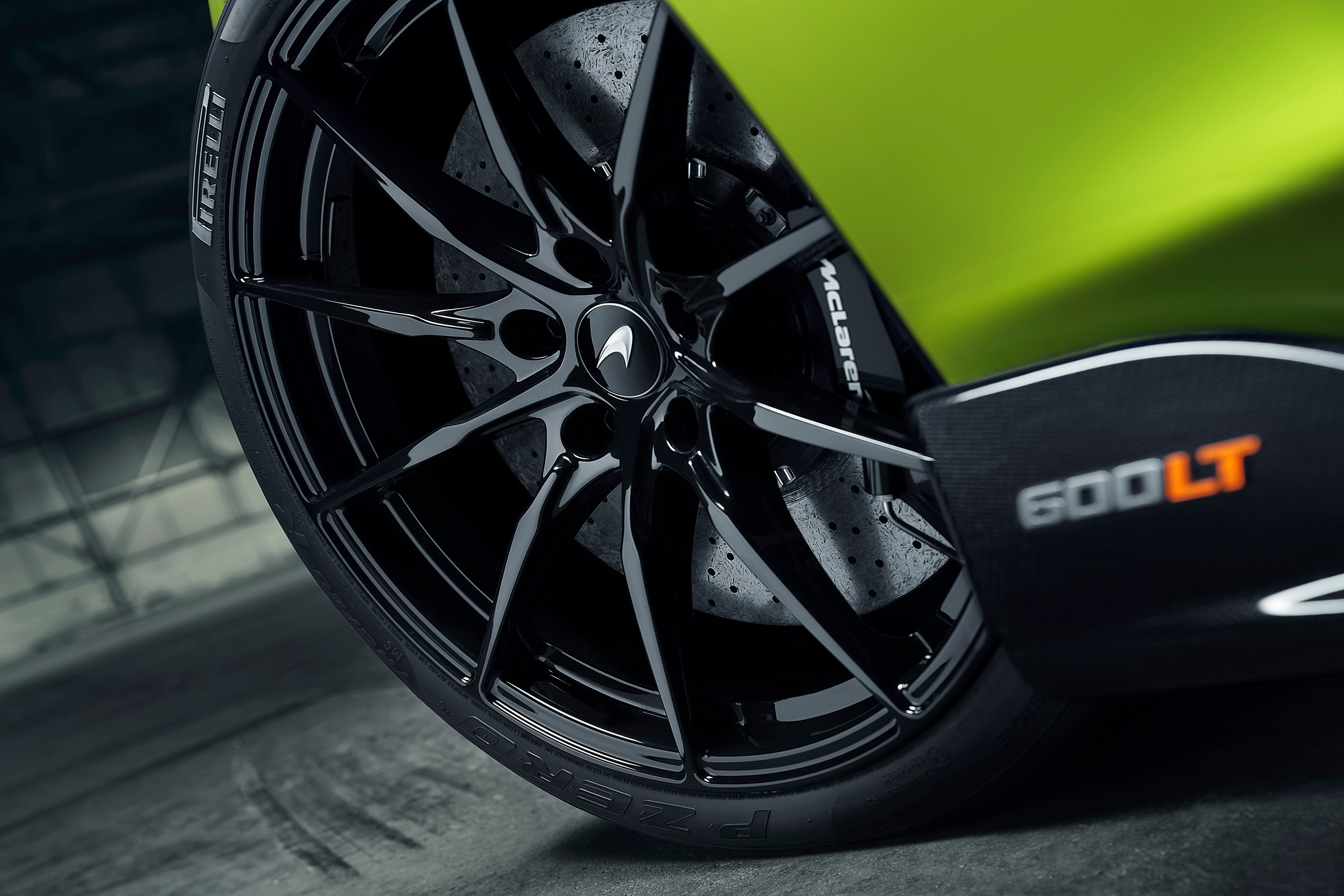 McLaren 600LT Spider wheel