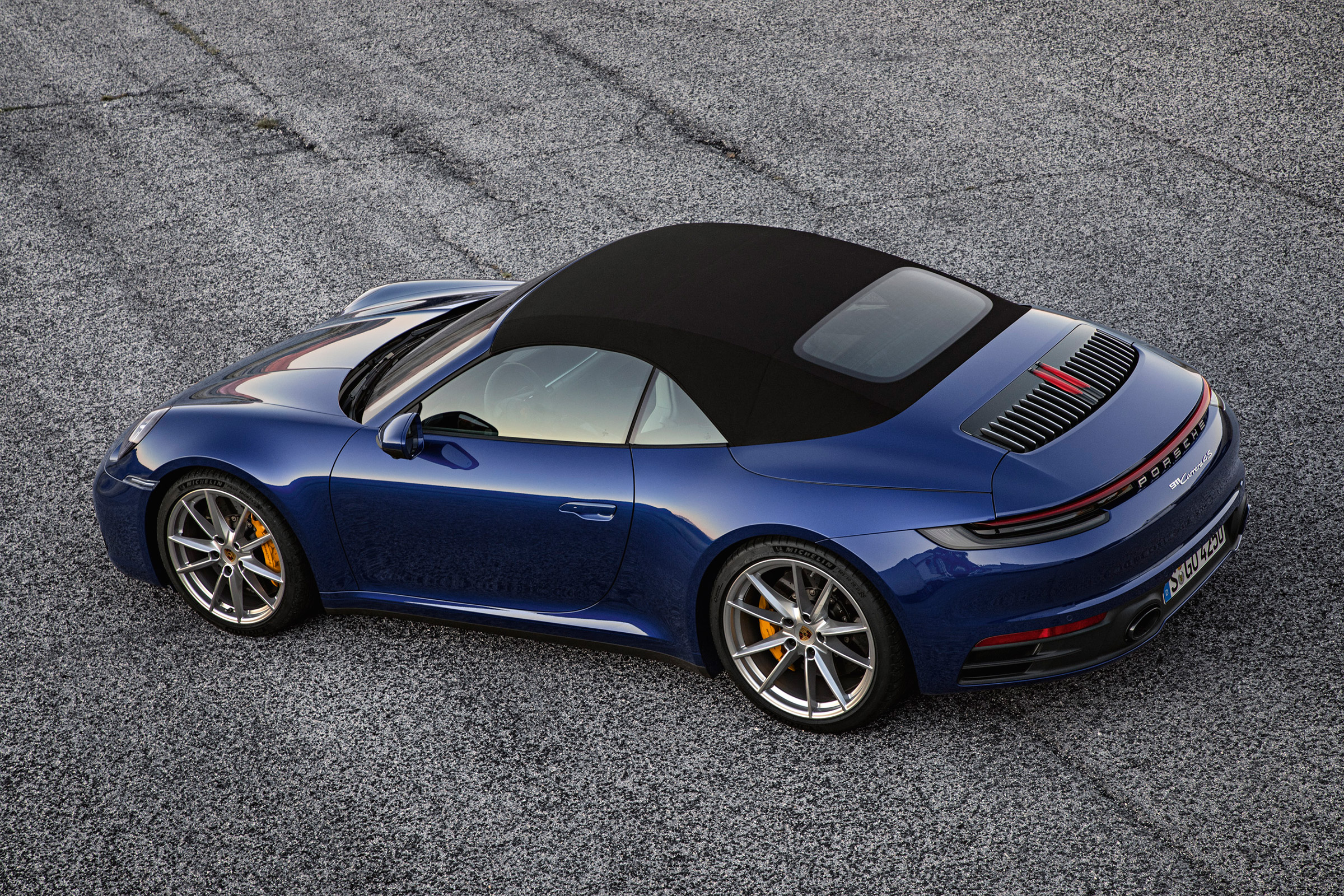 Porsche 911 Cabriolet 992 - rear quarter