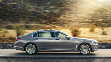 2019 BMW 7-series - profile
