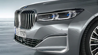 2019 BMW 7-series - nose