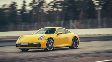 992 Porsche 911 Carrera S review - front quarter