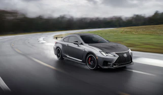 Lexus RC F Track Edition - front quarter