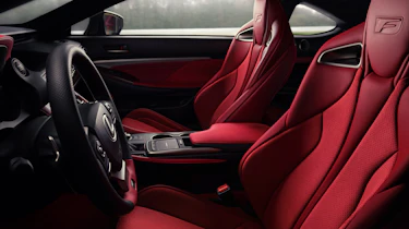Lexus RC F Track Edition - seats