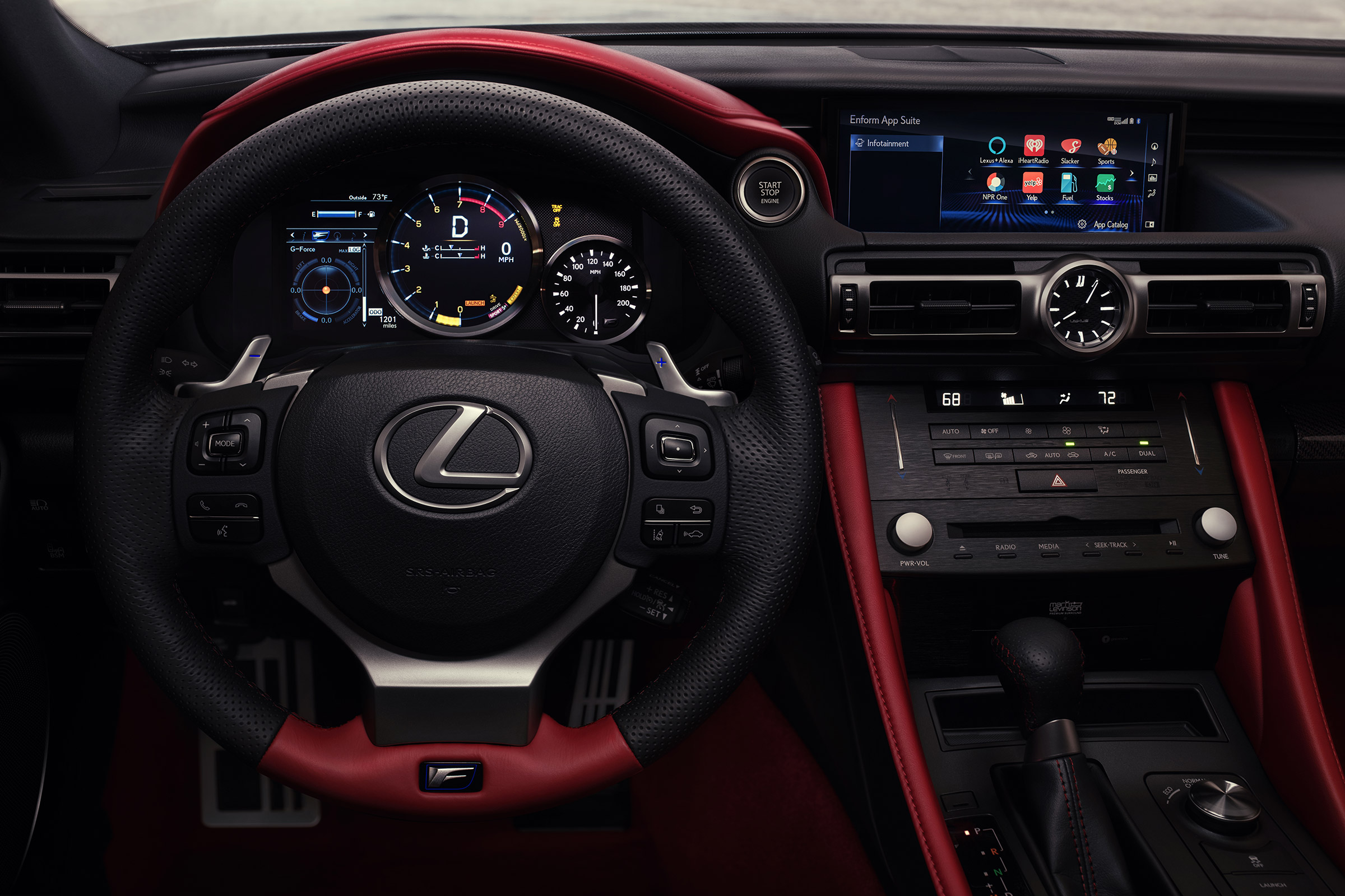 Lexus RC F Track Edition - dash