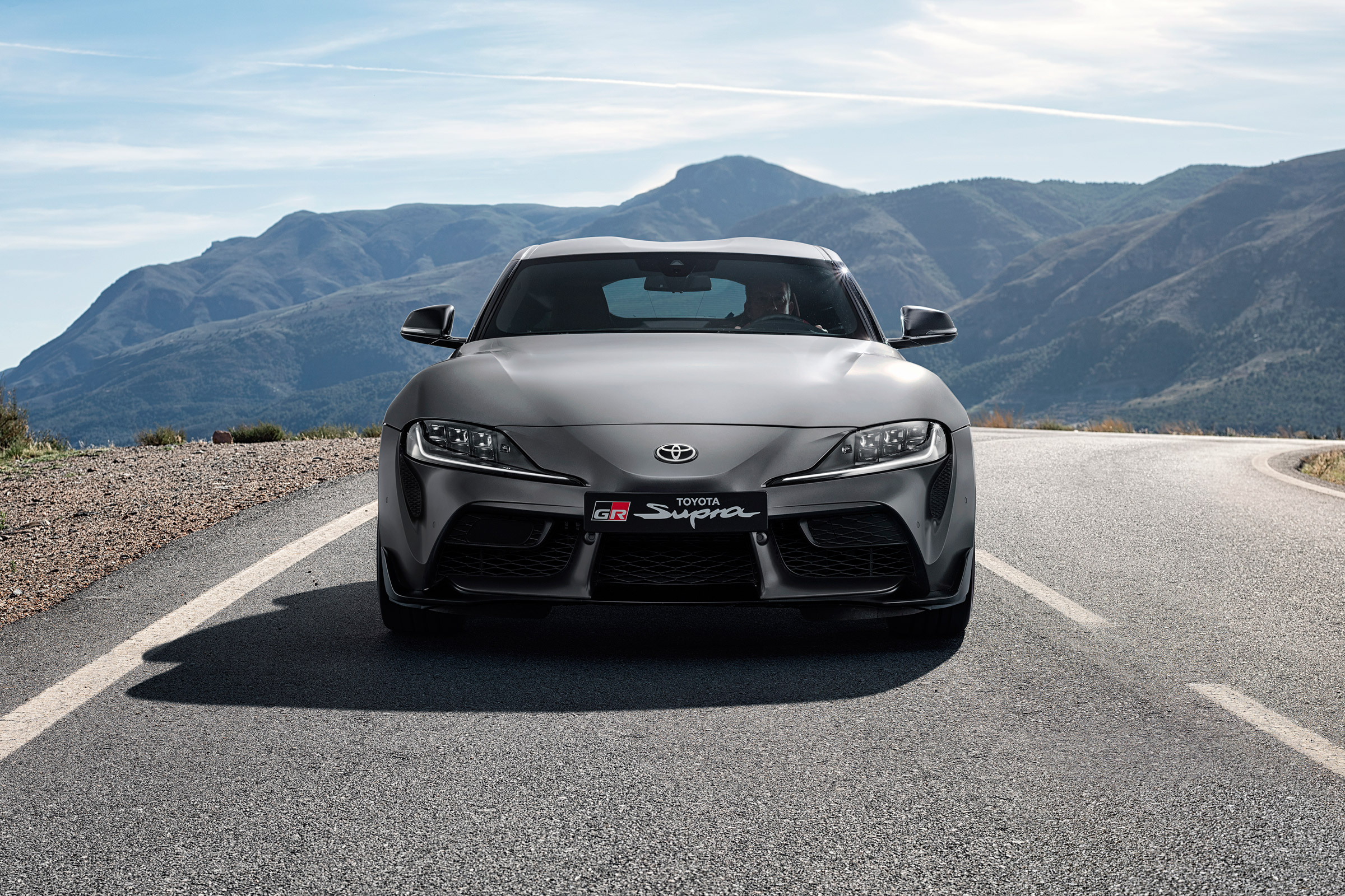 Toyota Supra - nose
