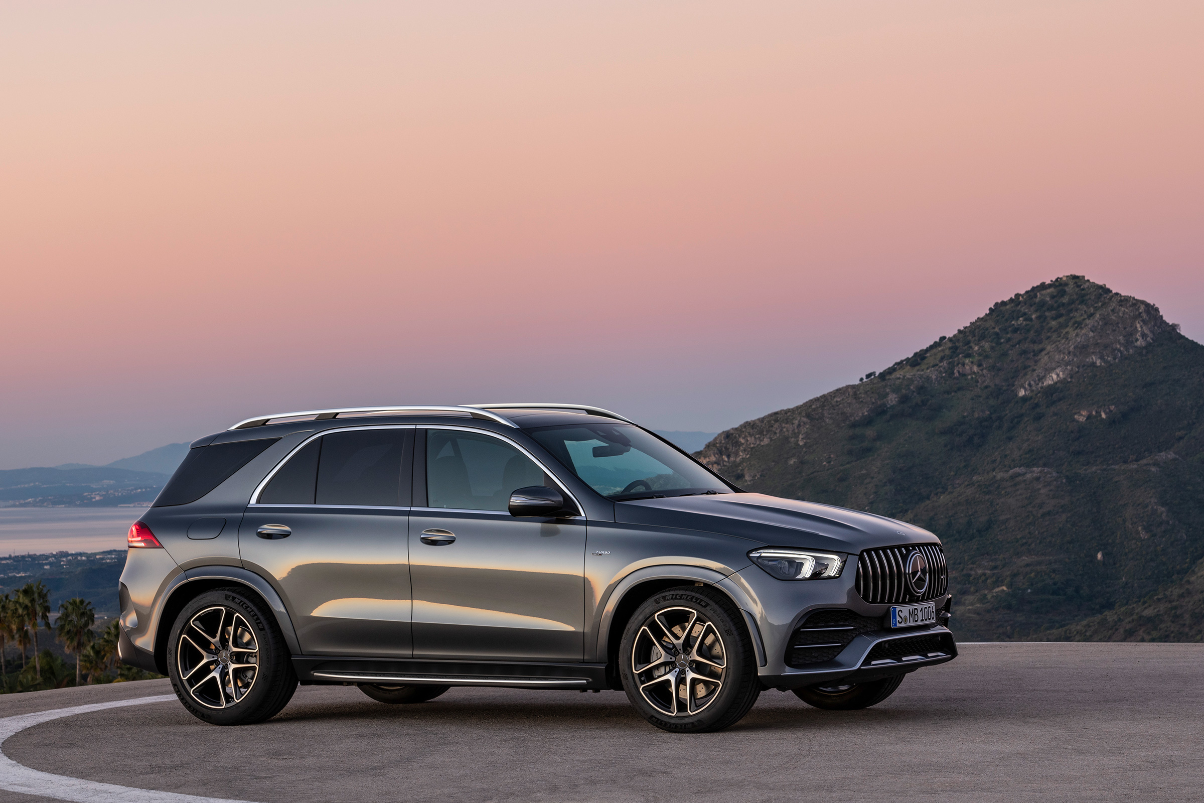Mercedes-AMG GLE 53 