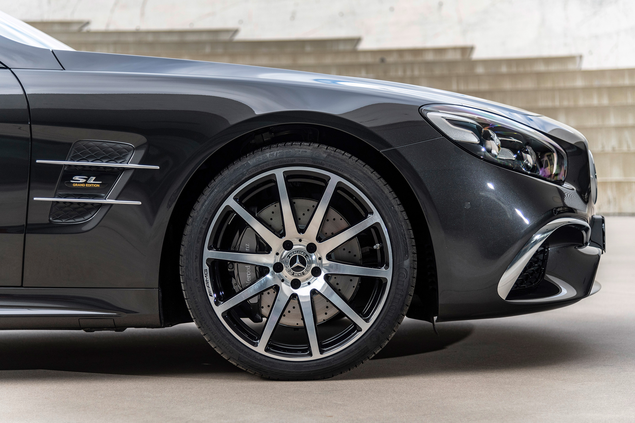 Mercedes-Benz SL Grand Edition