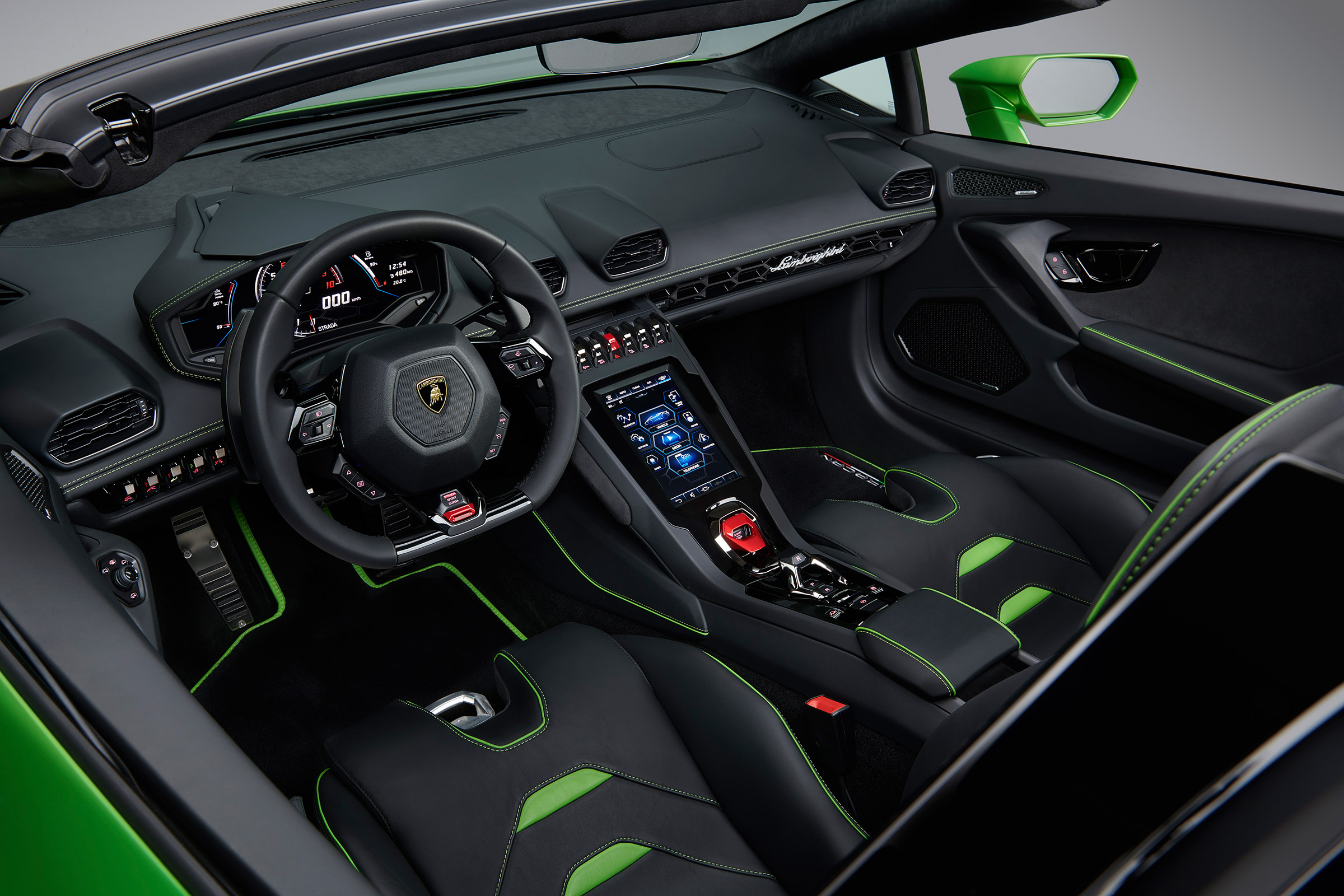 Lamborghini Huracan Evo Spyder - interior