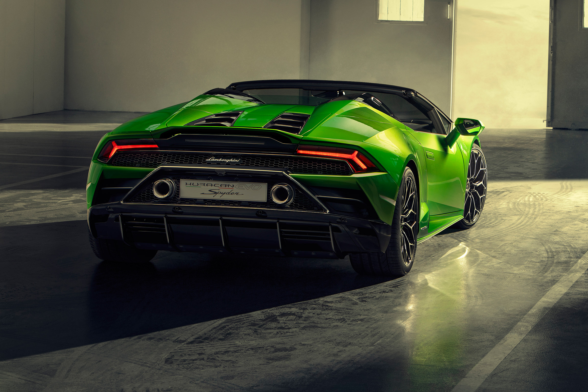 Lamborghini Huracan Evo Spyder - rear