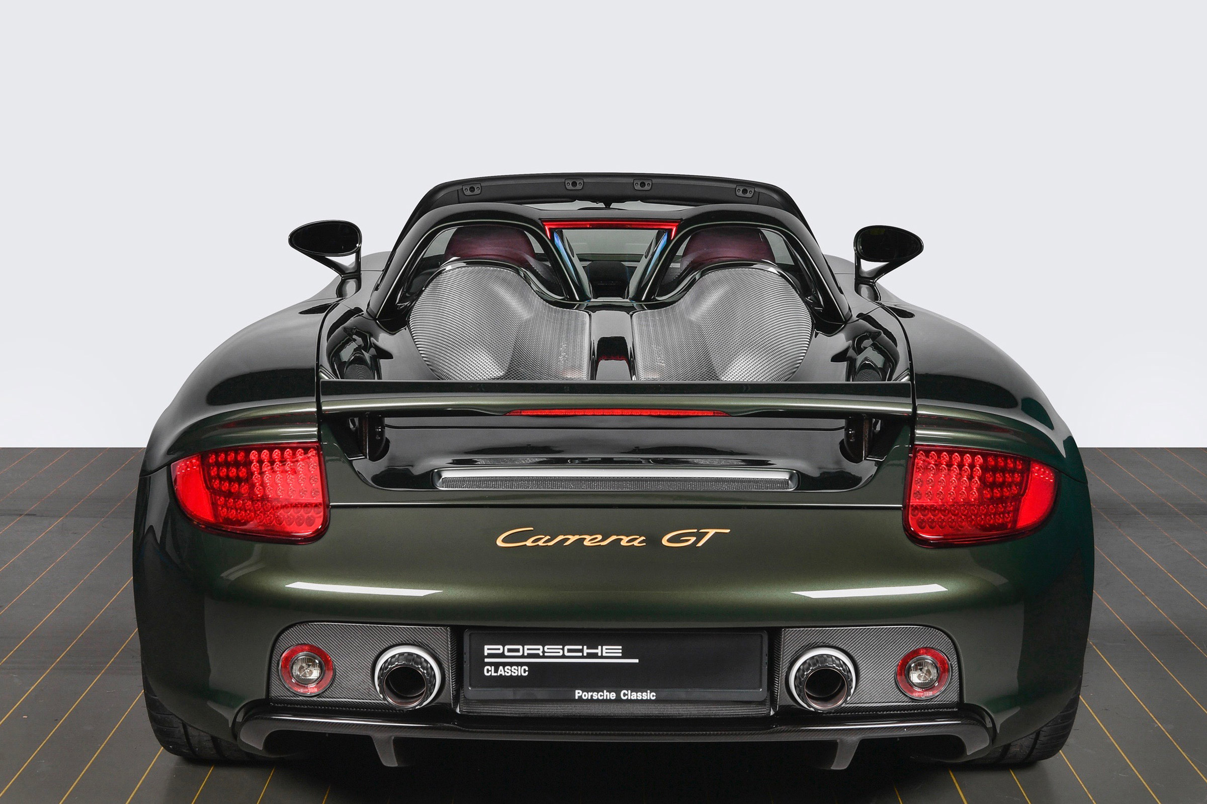 Porsche Carrera GT by Porsche Classic - rear