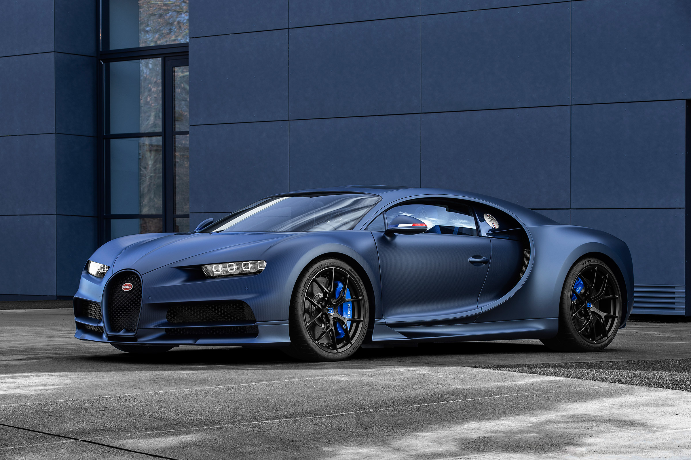 Bugatti Chiron 110 edition - front quarter