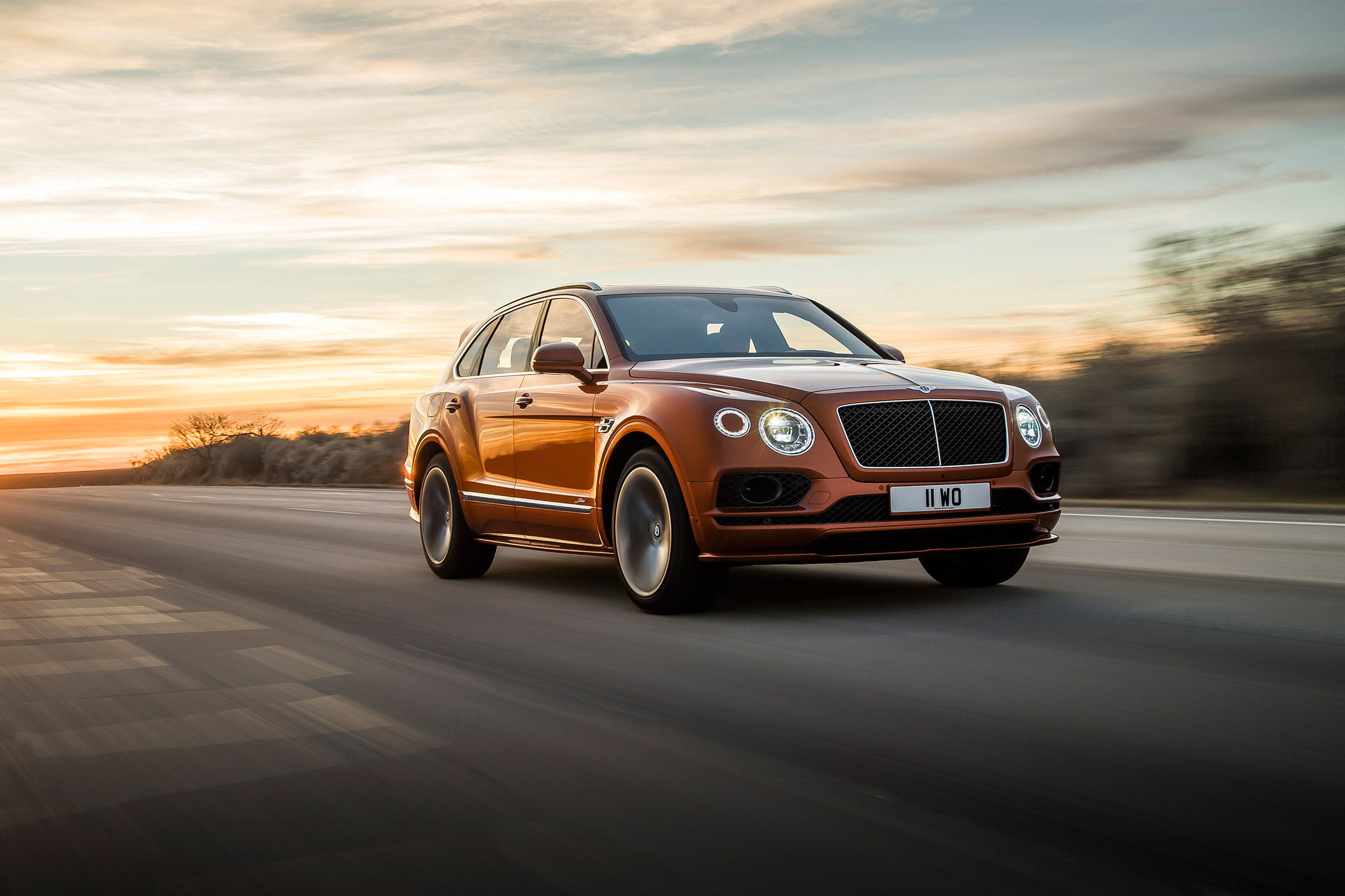 Bentley Bentayga Speed - front quarter
