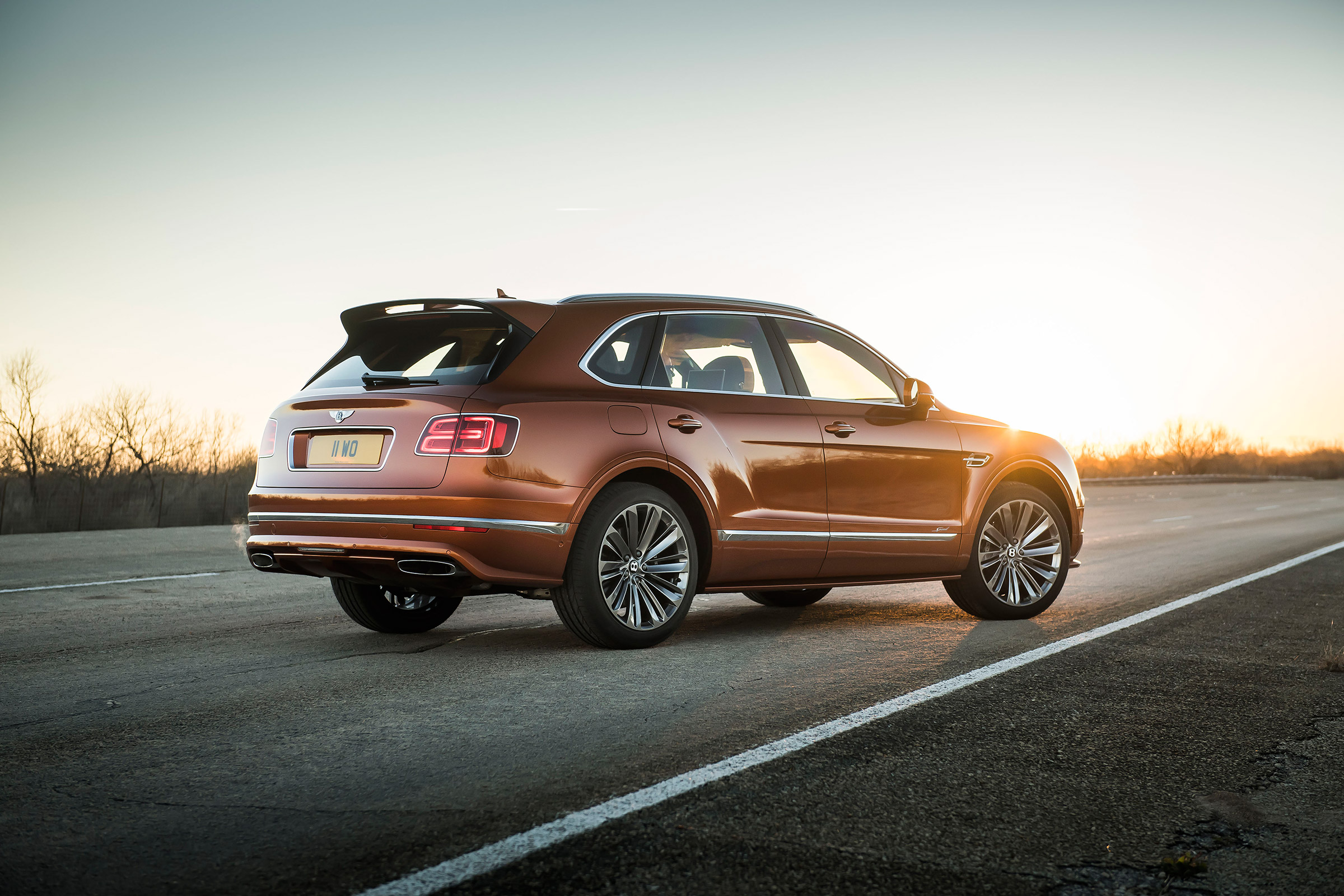 Bentley Bentayga Speed - rear quarter static