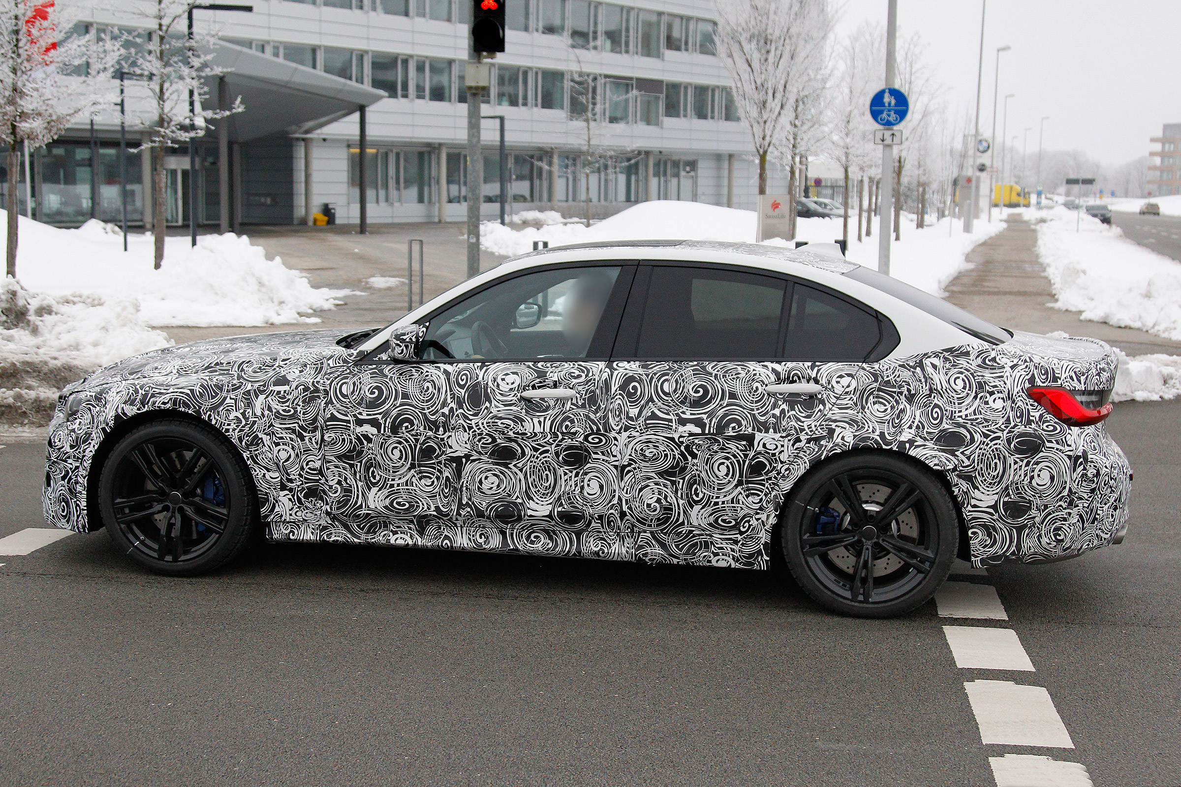 BMW M3 SPY - side