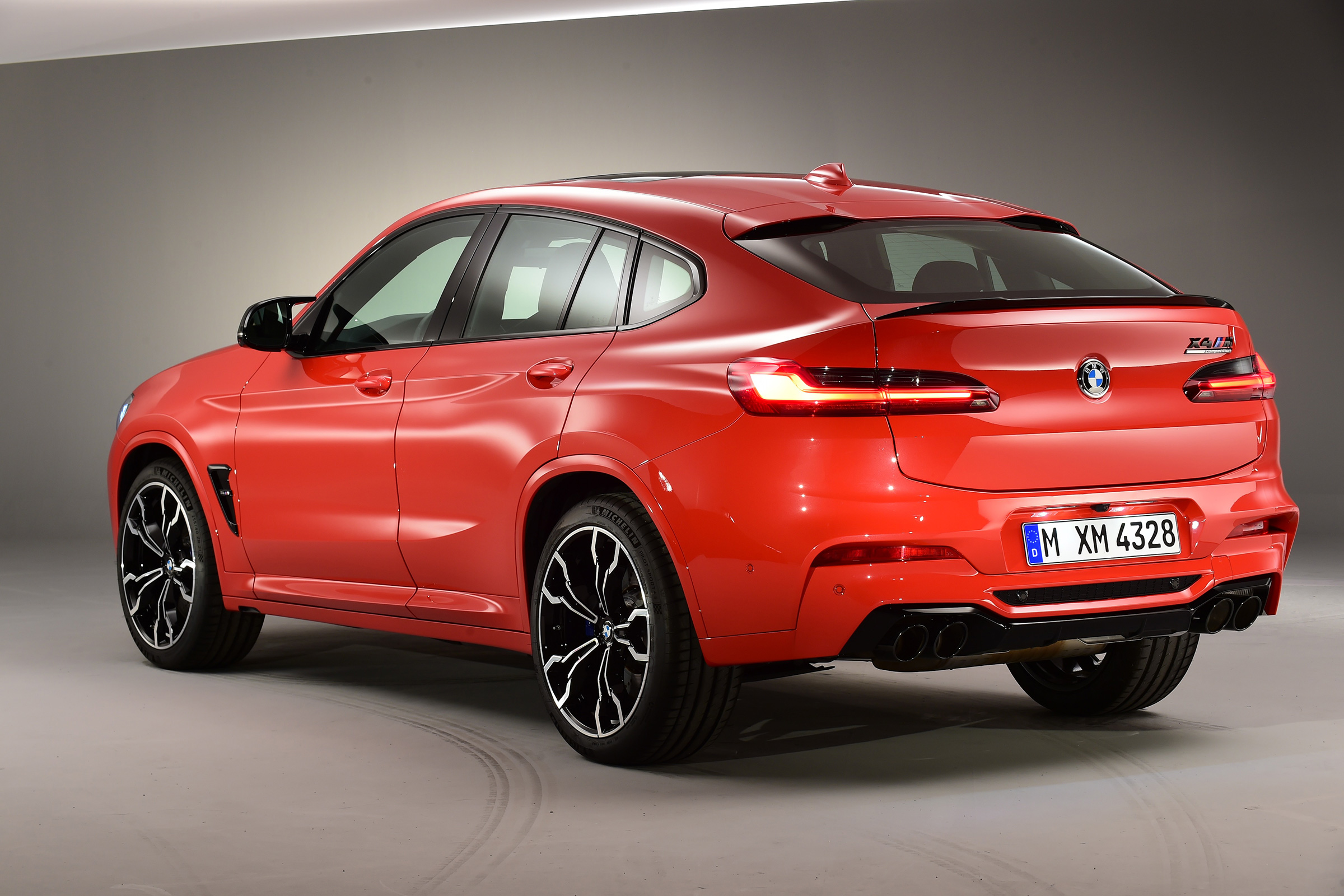 BMW X4 M rear