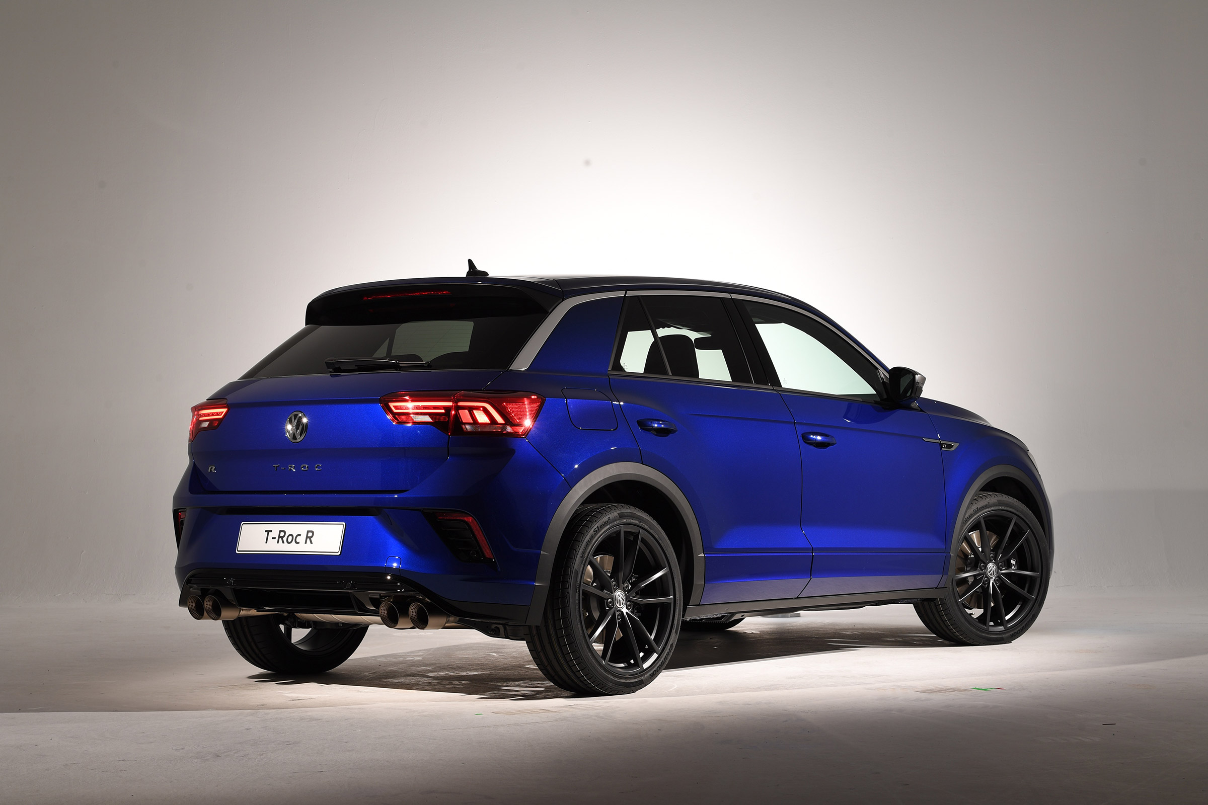 Volkswagen T-Roc R - rear quarter