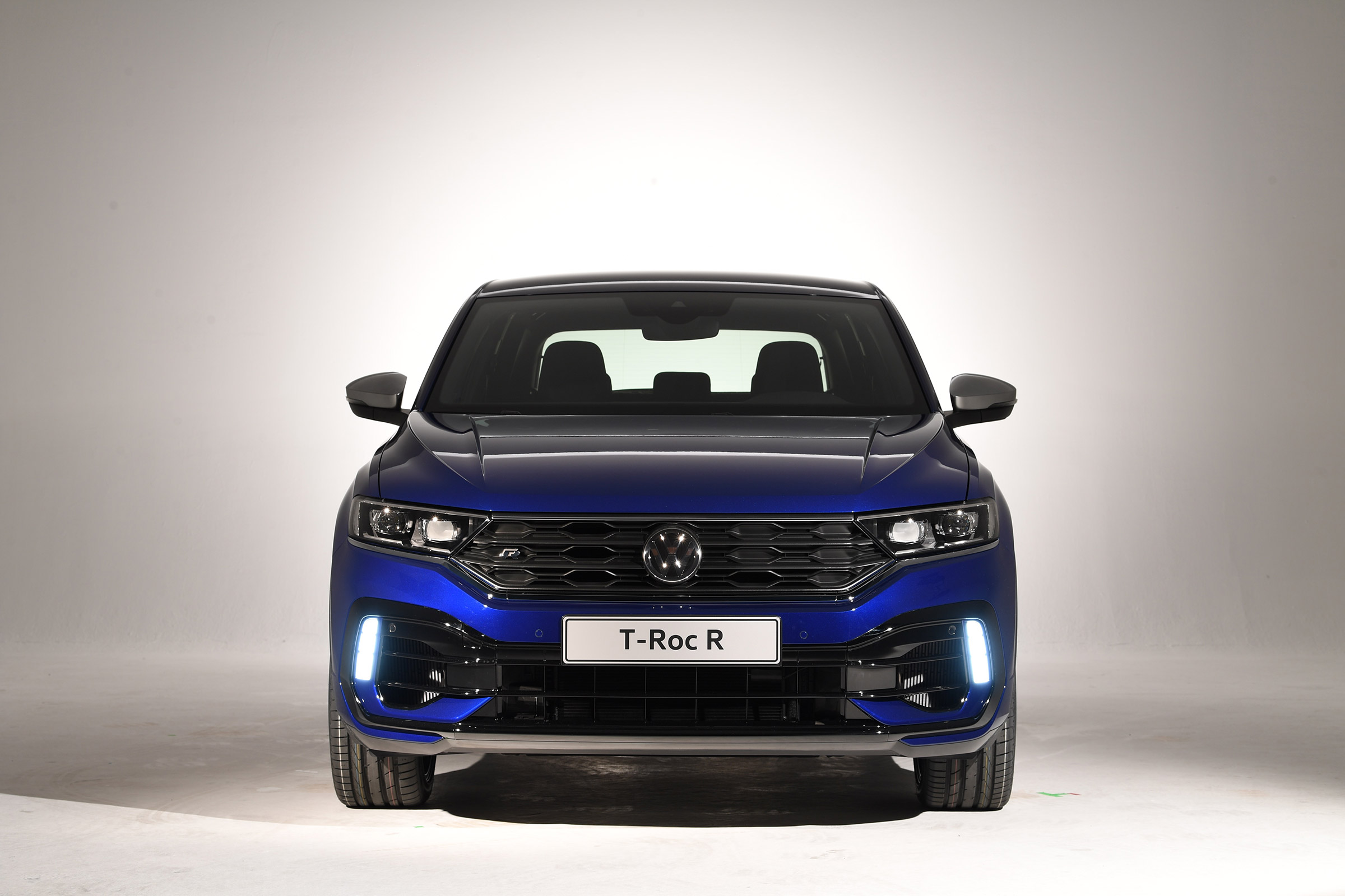 Volkswagen T-Roc R - nose