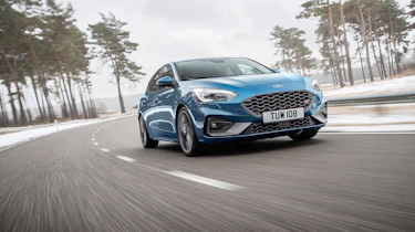 Ford Focus ST 2019 - header