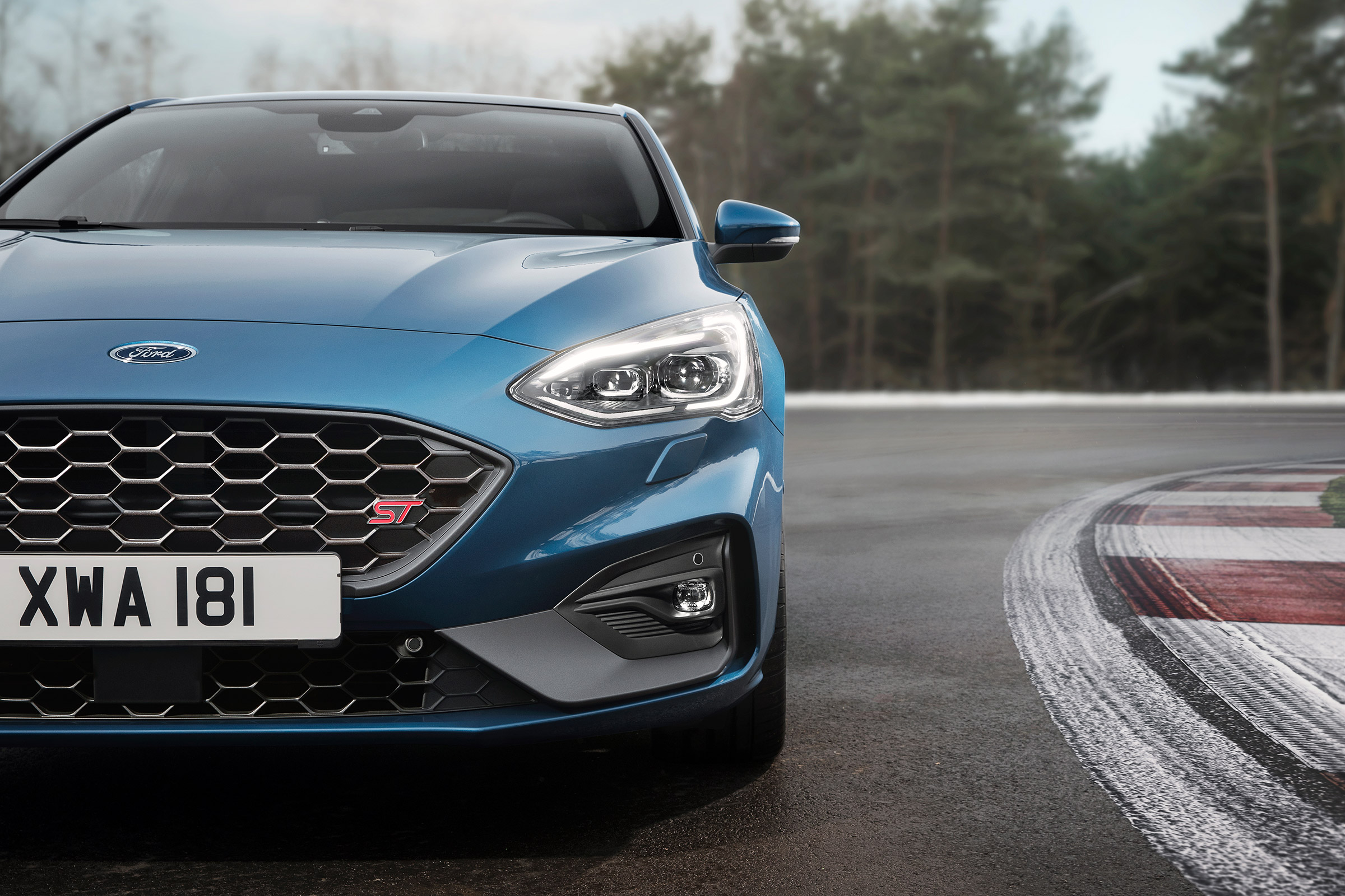 Ford Focus ST 2019 - nose