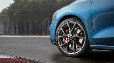 Ford Focus ST 2019 - wheel