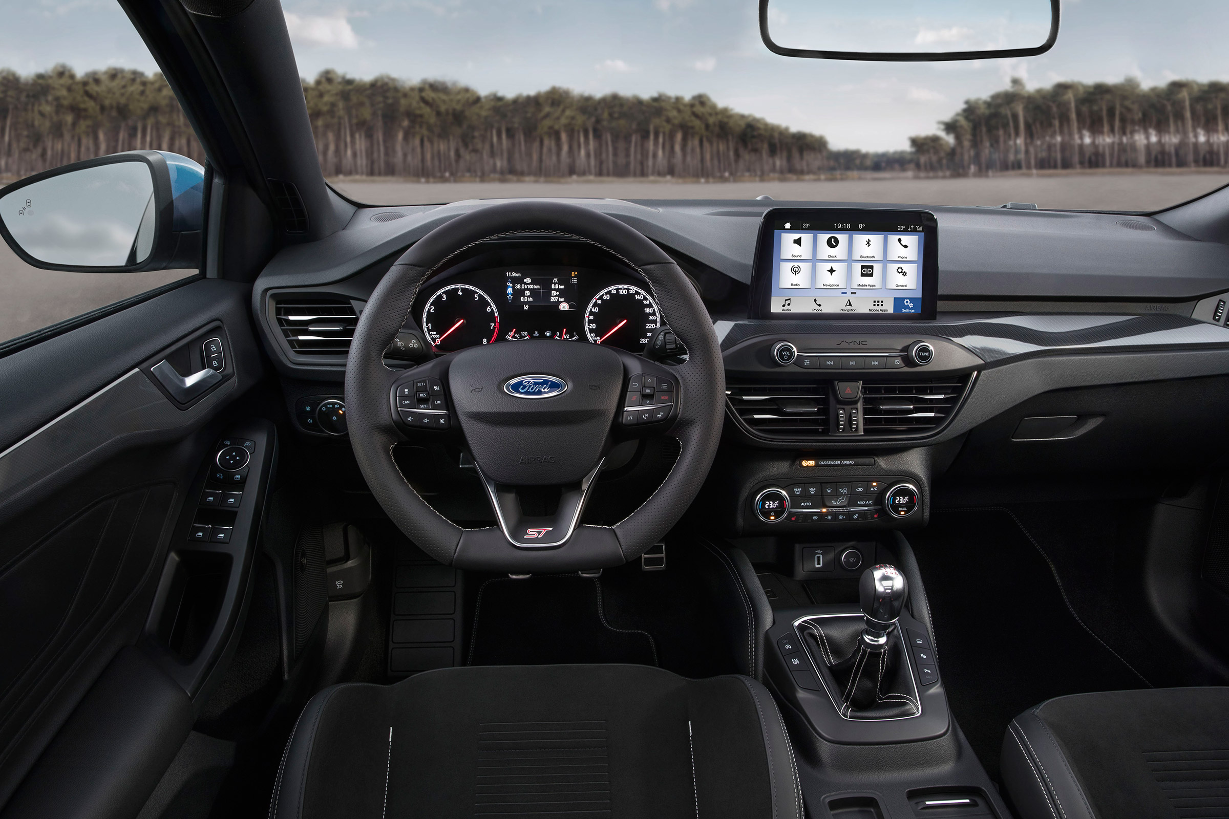 Ford Focus ST 2019 - dash