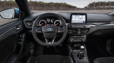 Ford Focus ST 2019 - dash