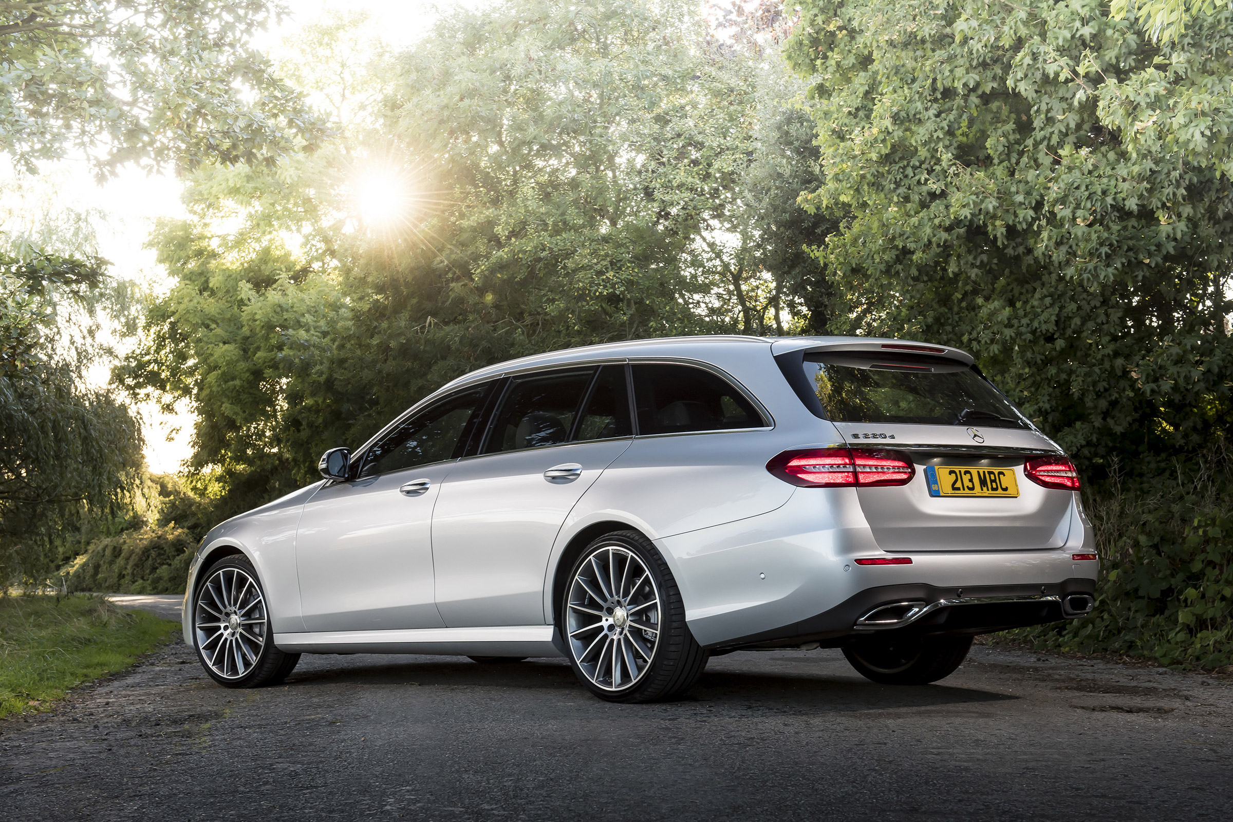 Mercedes E400d Estate review - rear quarter