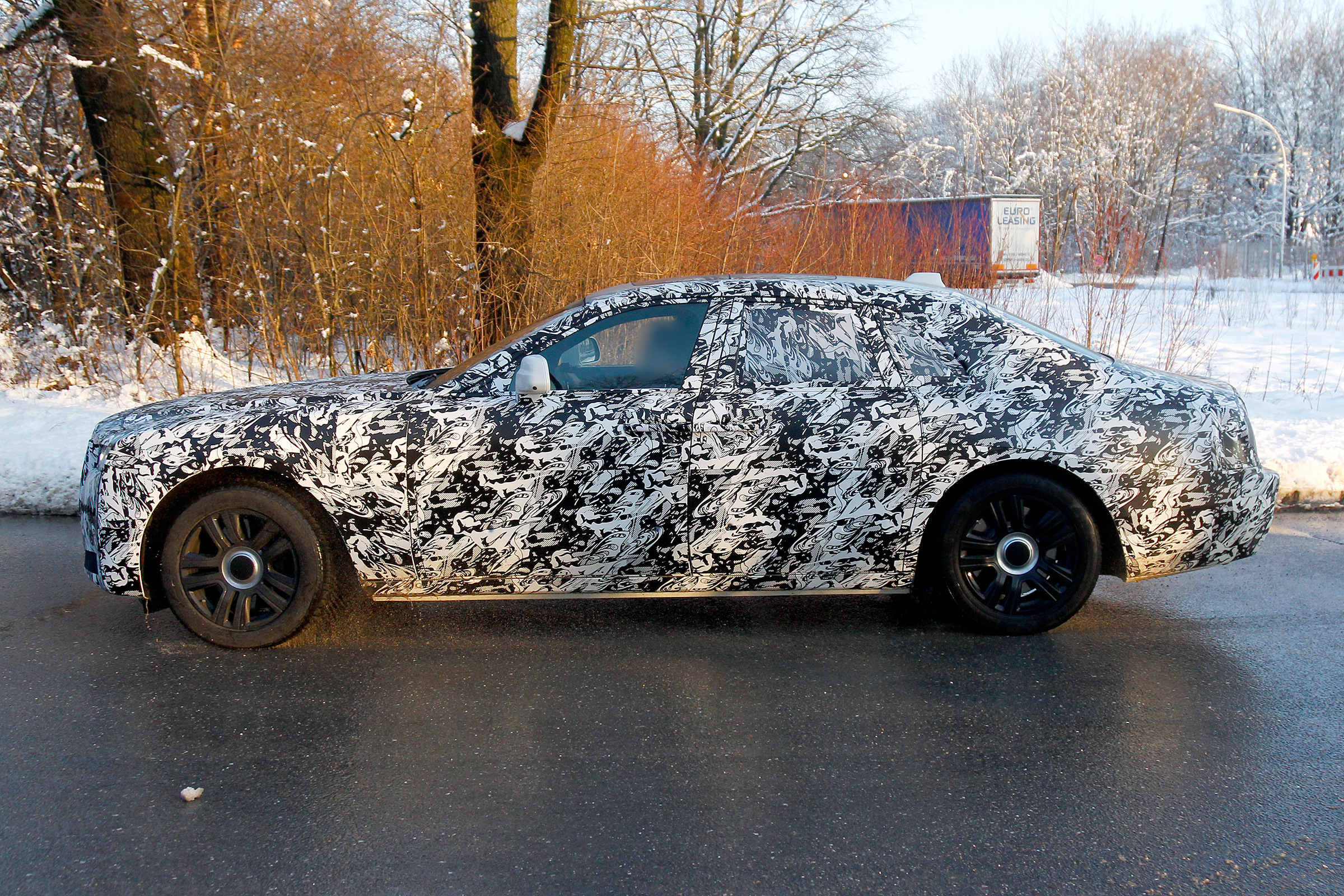 Rolls-Royce Ghost spies 