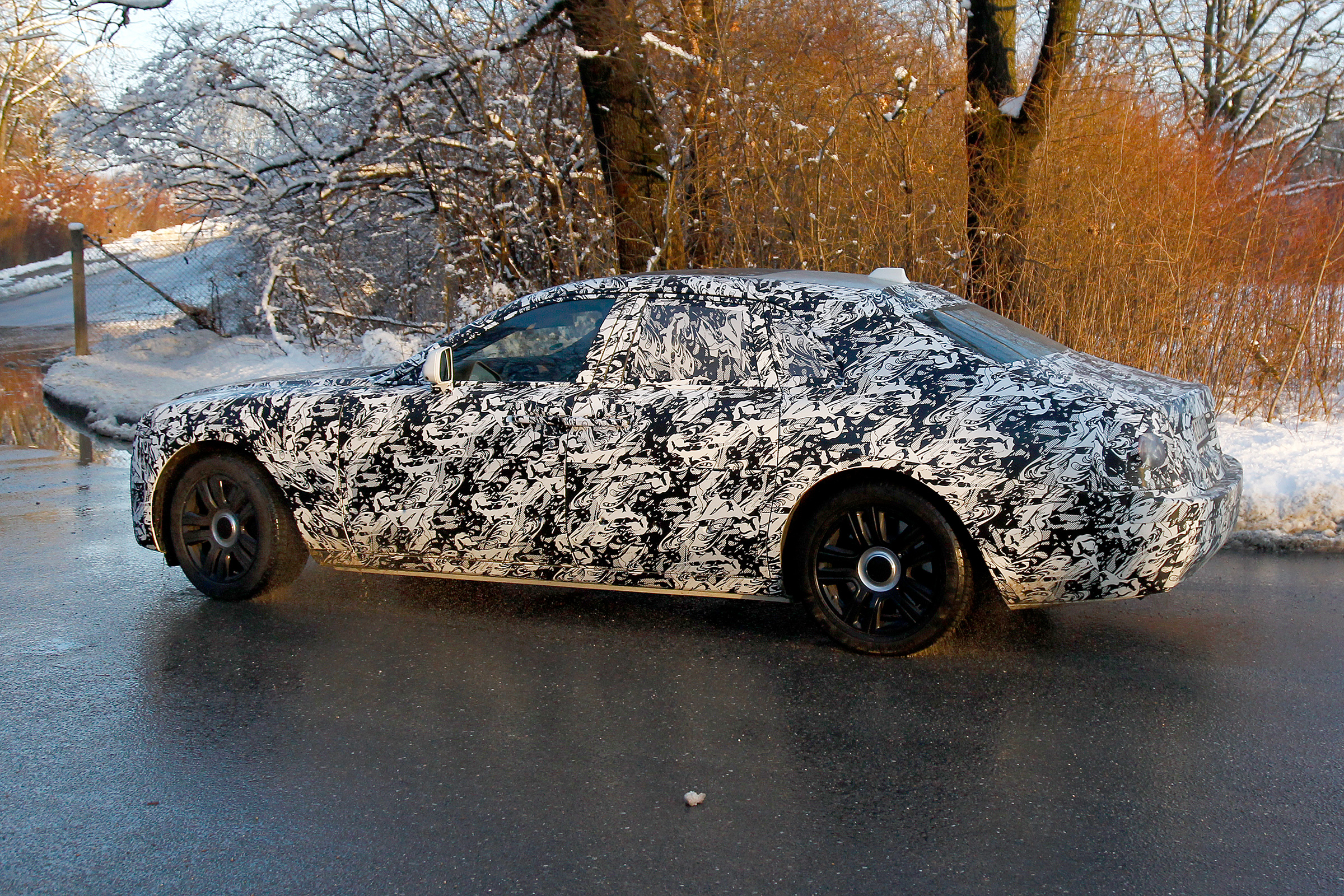Rolls-Royce Ghost spies 
