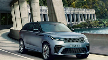 Range Rover Velar SV Auto - front quarter