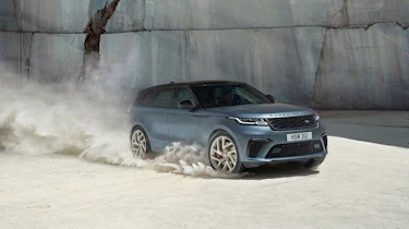 Range Rover Velar SV Auto - front quarter