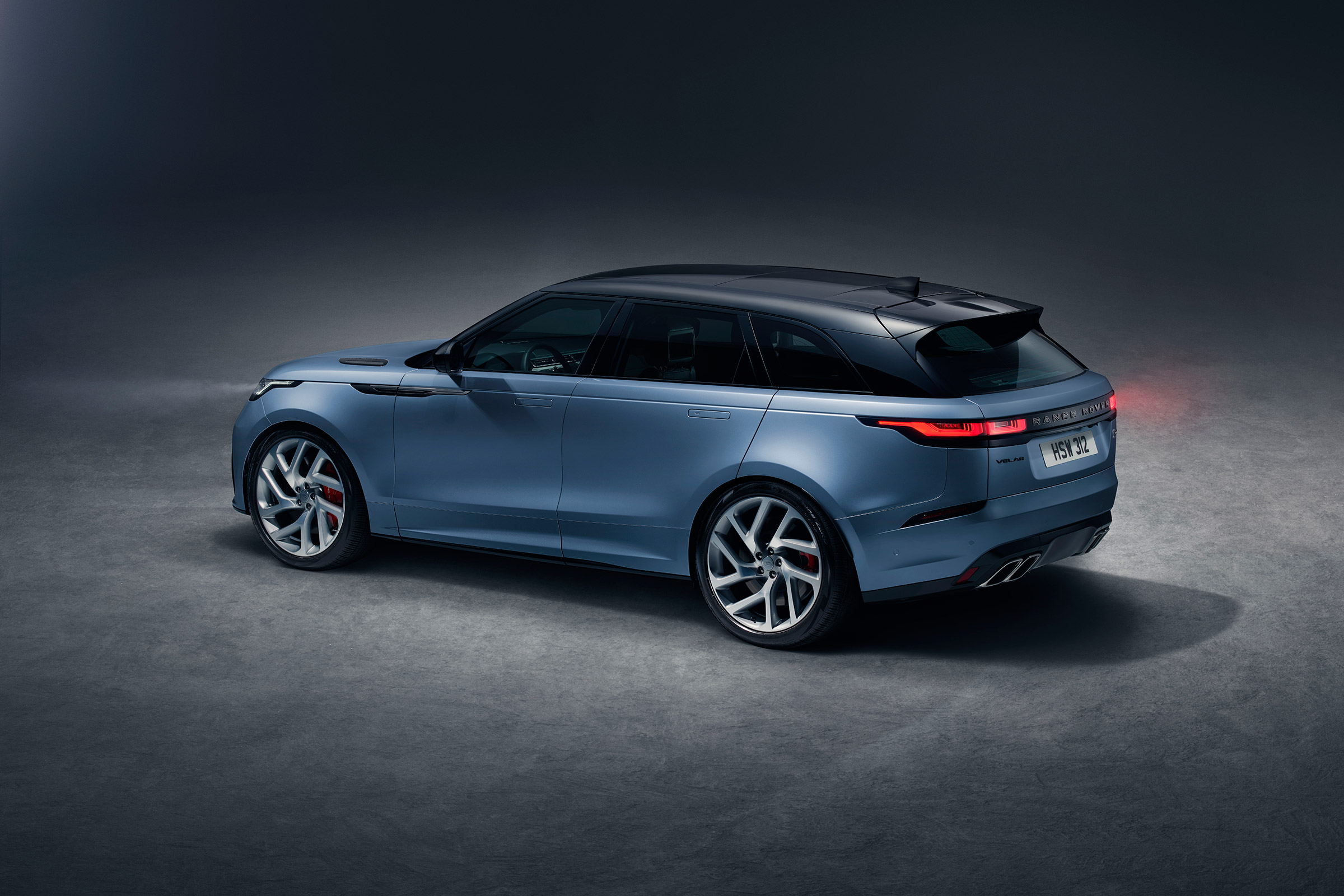 Range Rover Velar SV Auto - rear quarter