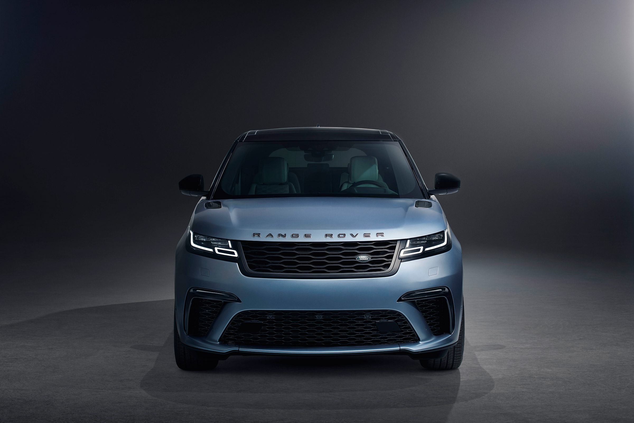 Range Rover Velar SV Auto - nose