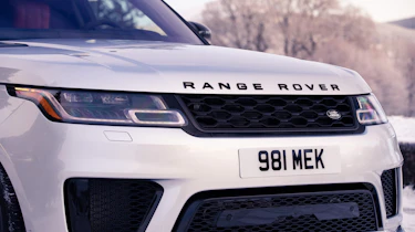 Range Rover Sport Ingenium grille