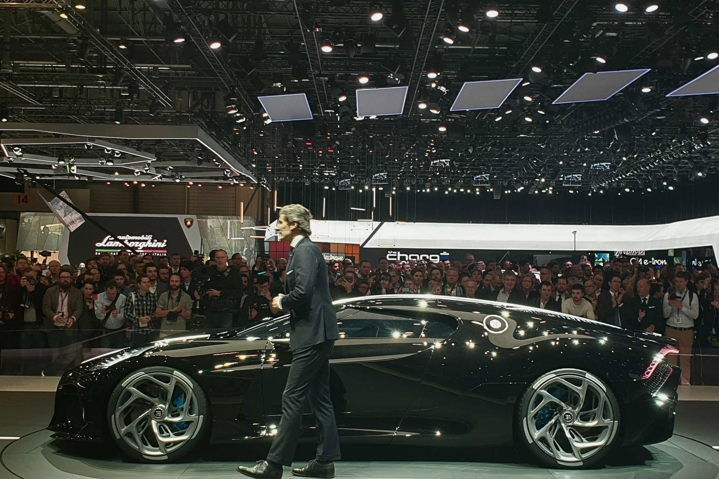 Bugatti La Voiture Noire at Geneva 2019 side