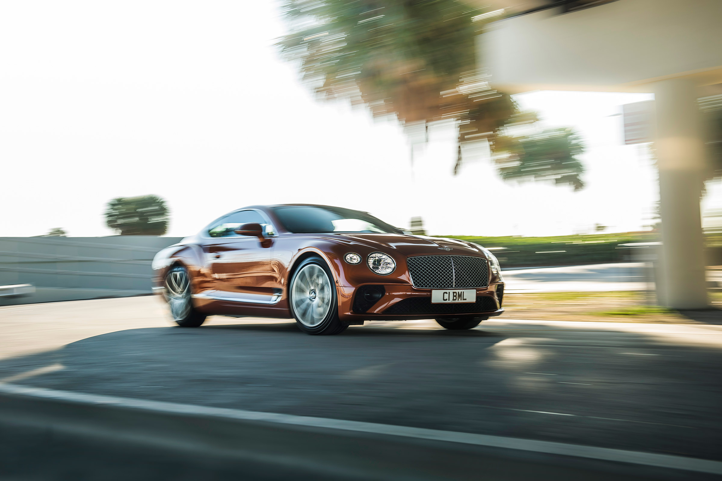 Bentley Continental GT V8 - front quarter