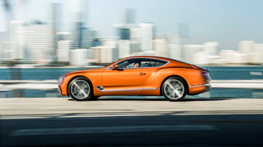 Bentley Continental GT V8 - profile