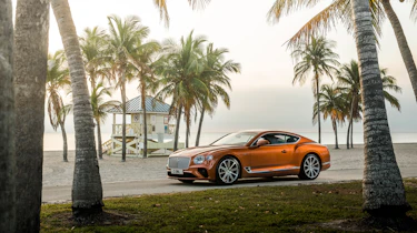 Bentley Continental GT V8 - front quarter