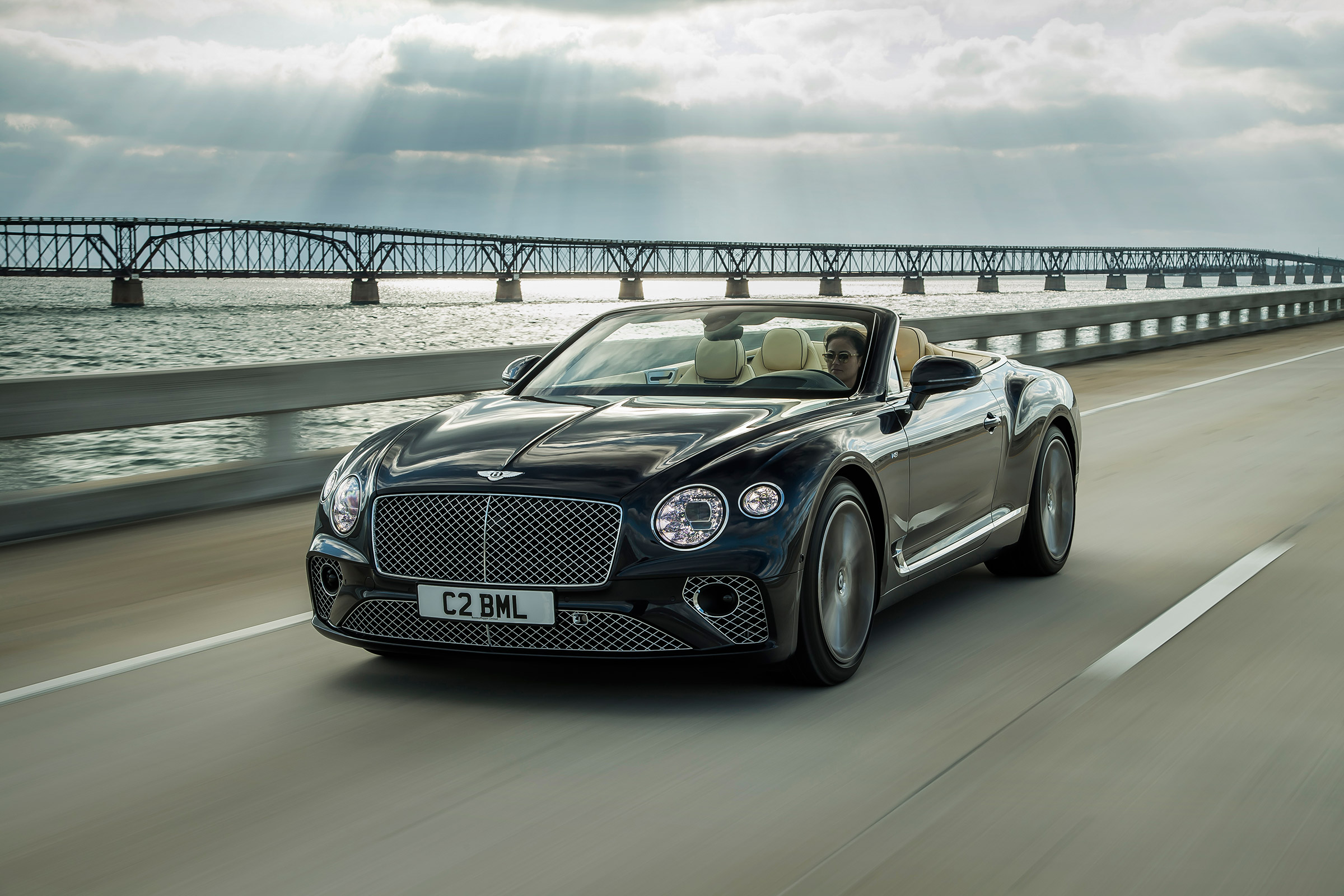 Bentley Continental GT V8 - nose
