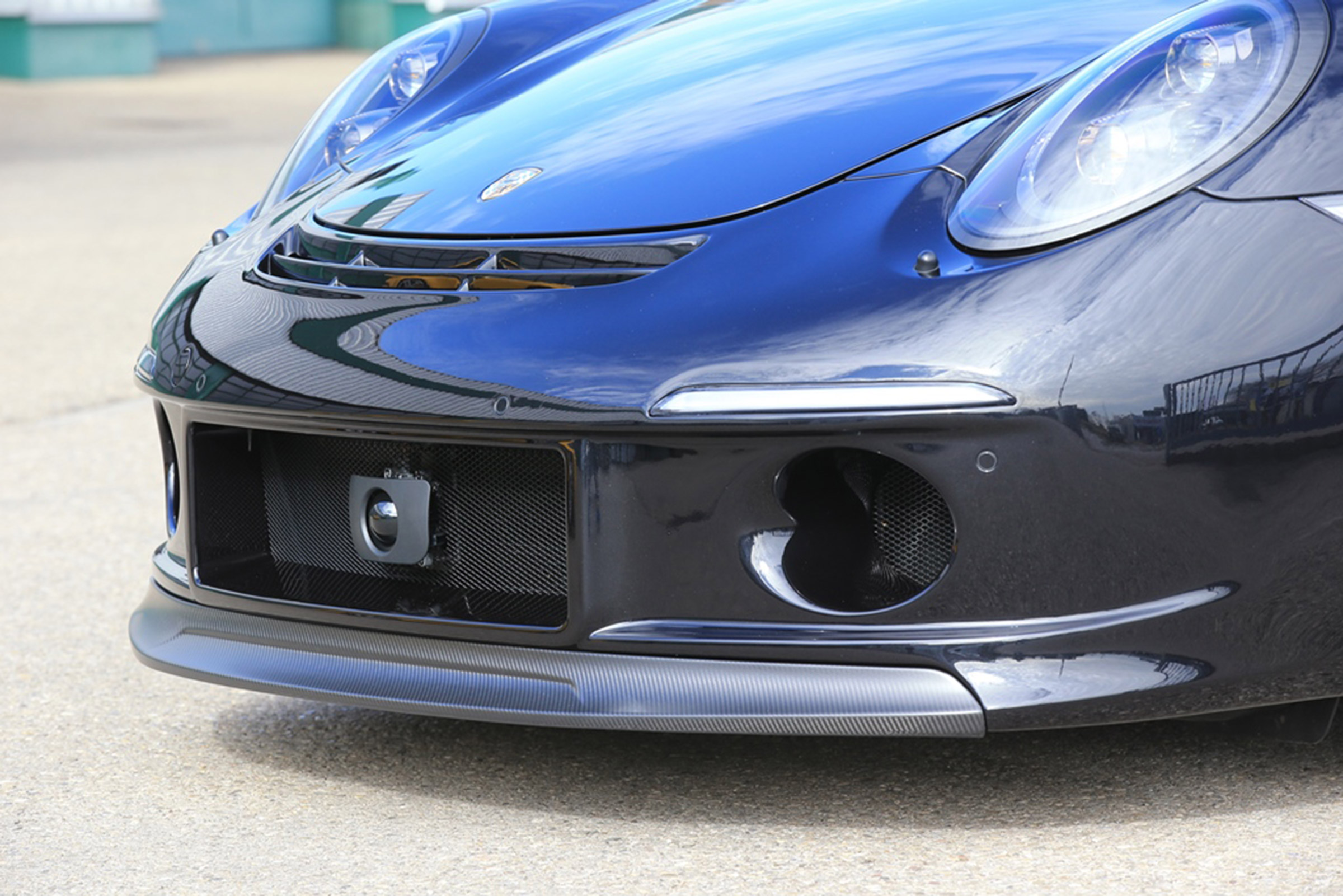 RUG GT - front splitter