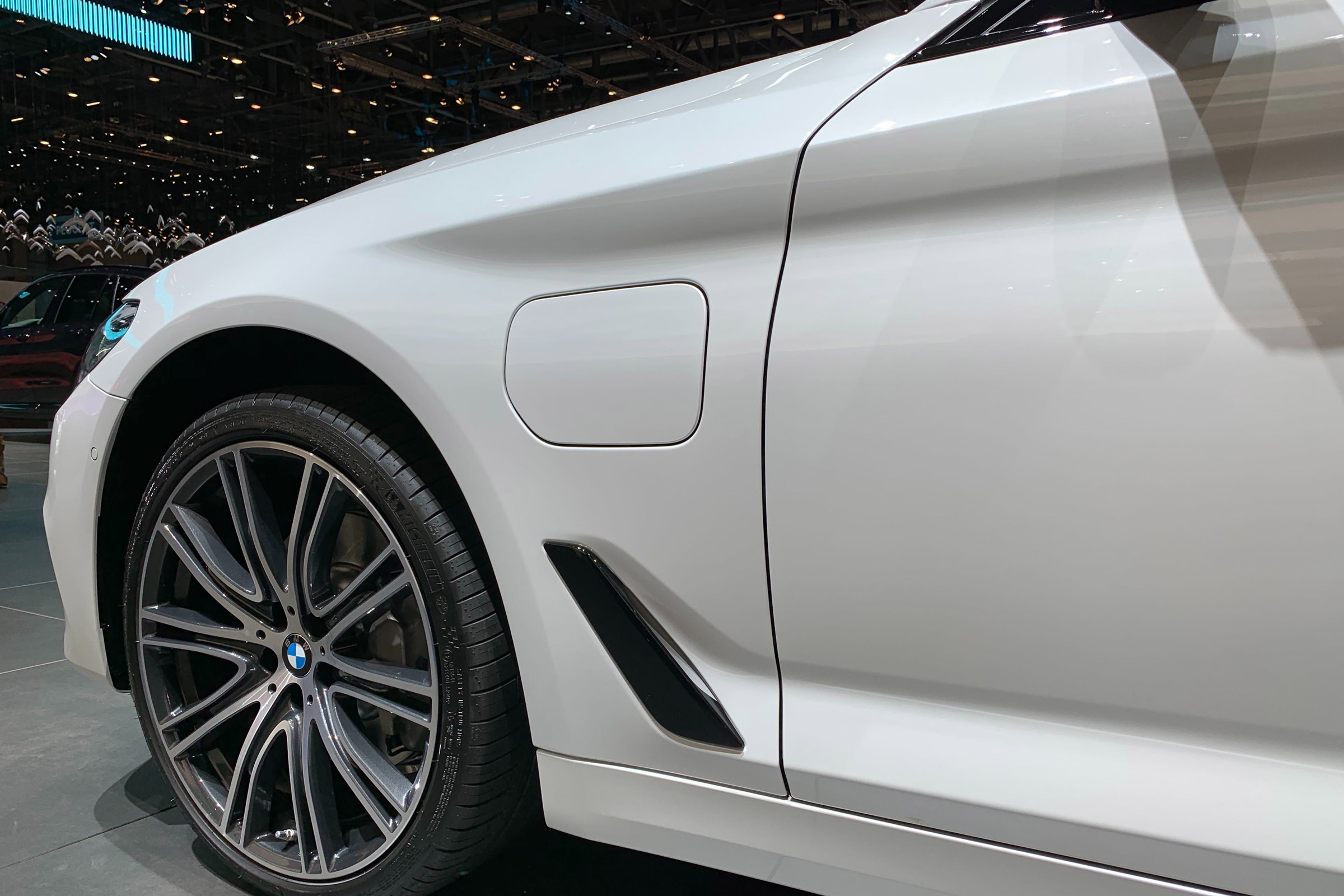 BMW hybrids Geneva motor show