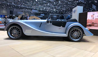 Morgan Plus-Six - sid