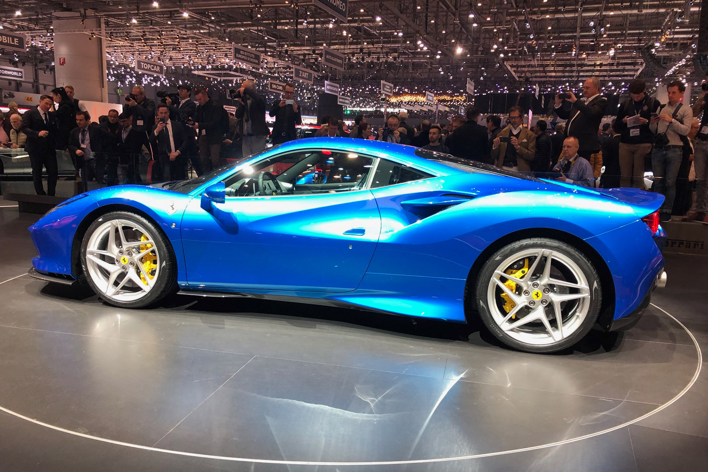 Ferrari F8 live - rear quarter