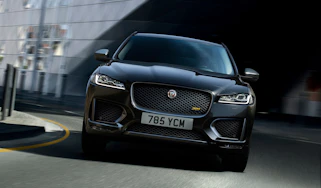Jaguar F-Pace 300 Sport - front